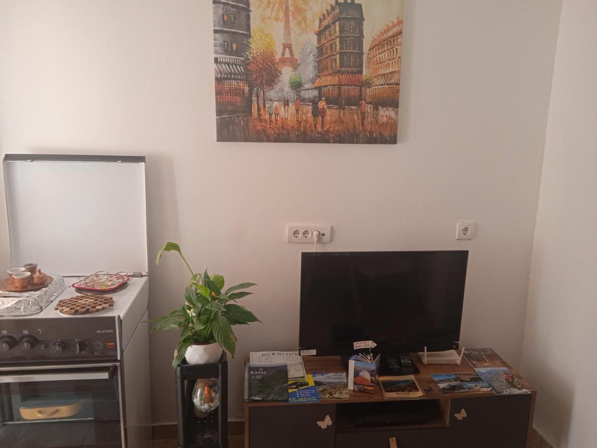 Apartment Maki Kotor Luaran gambar