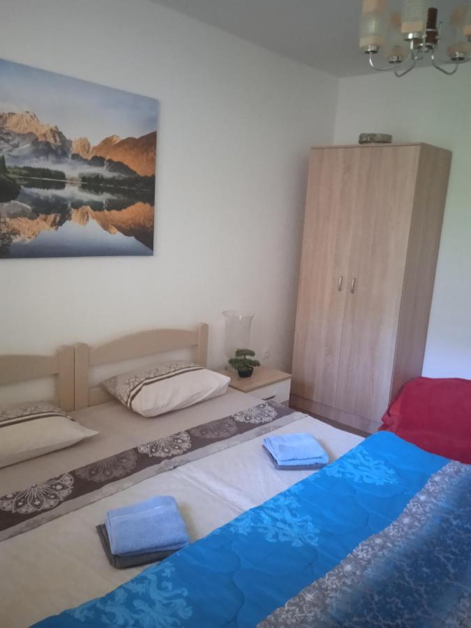 Apartment Maki Kotor Luaran gambar