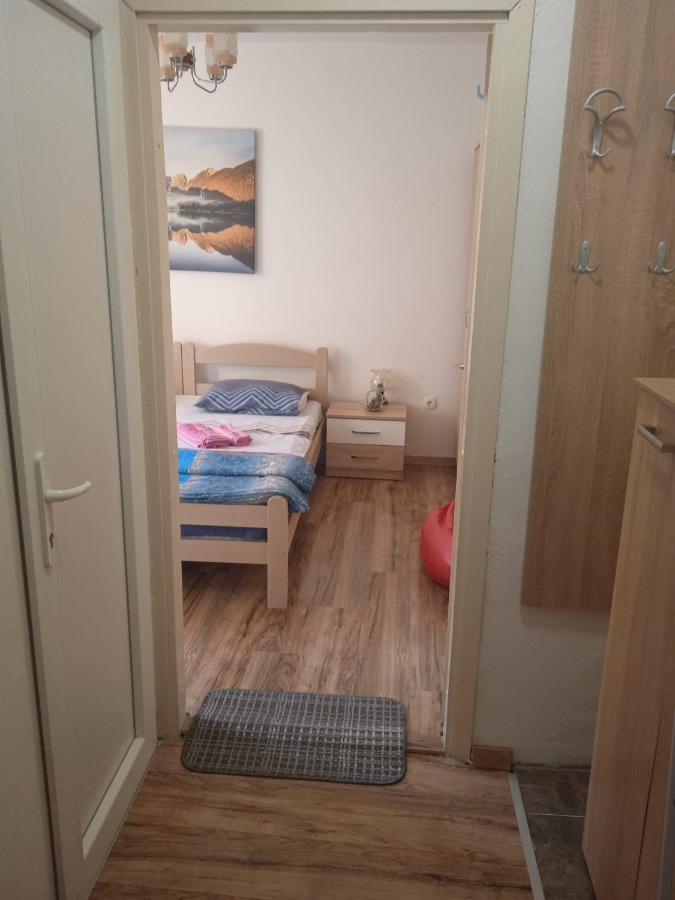Apartment Maki Kotor Luaran gambar