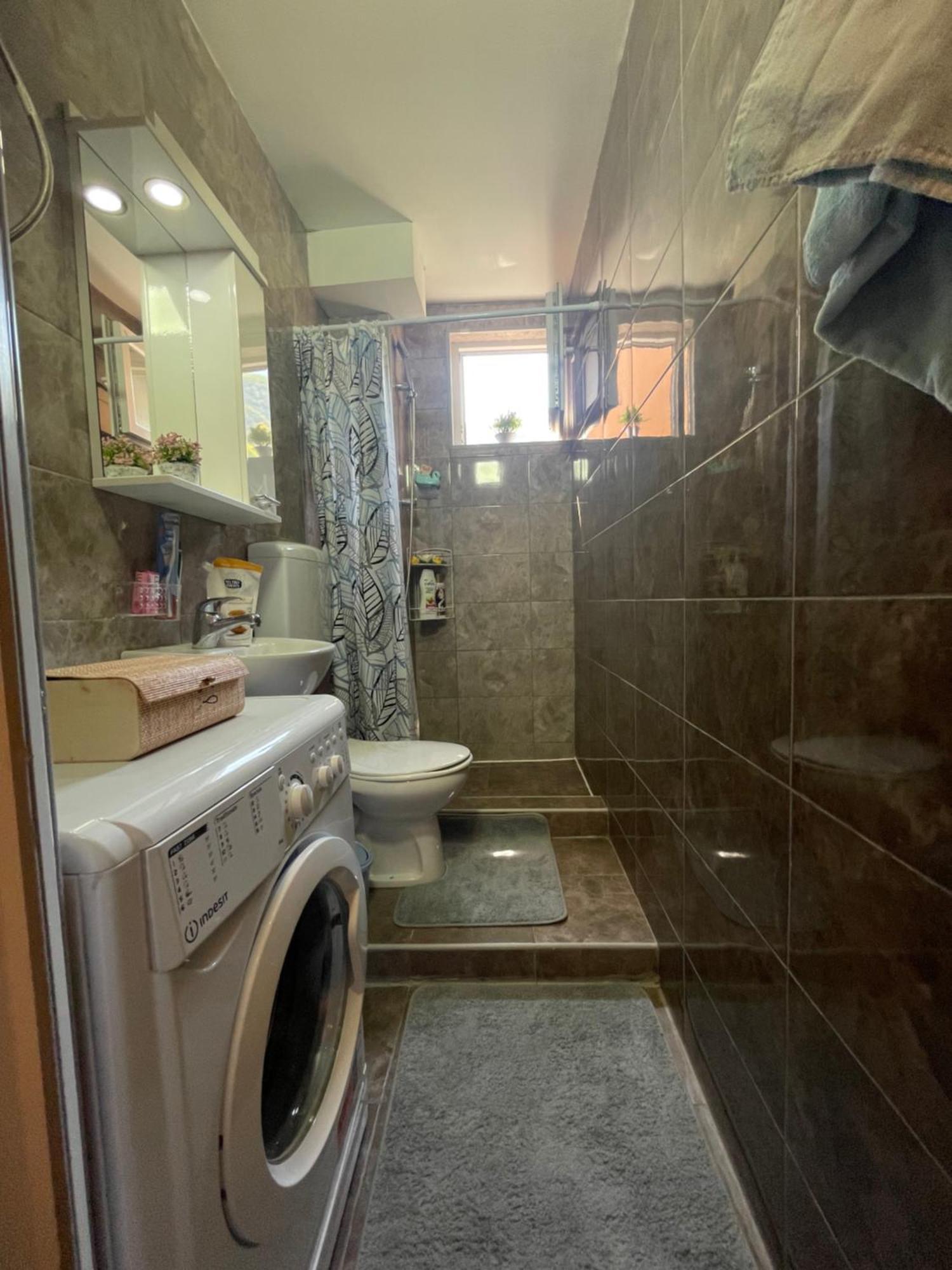 Apartment Maki Kotor Luaran gambar