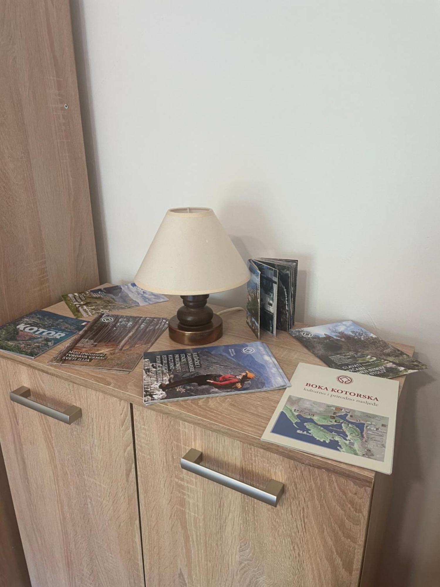 Apartment Maki Kotor Luaran gambar