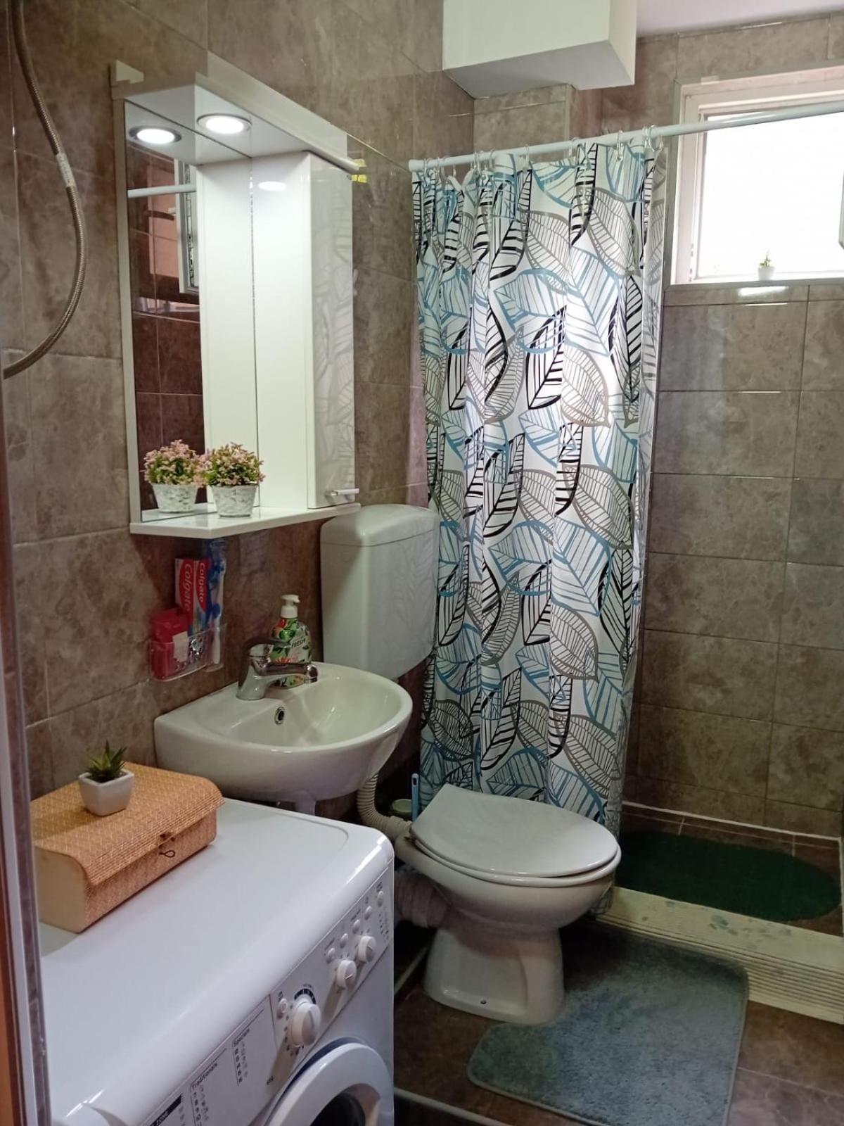 Apartment Maki Kotor Luaran gambar