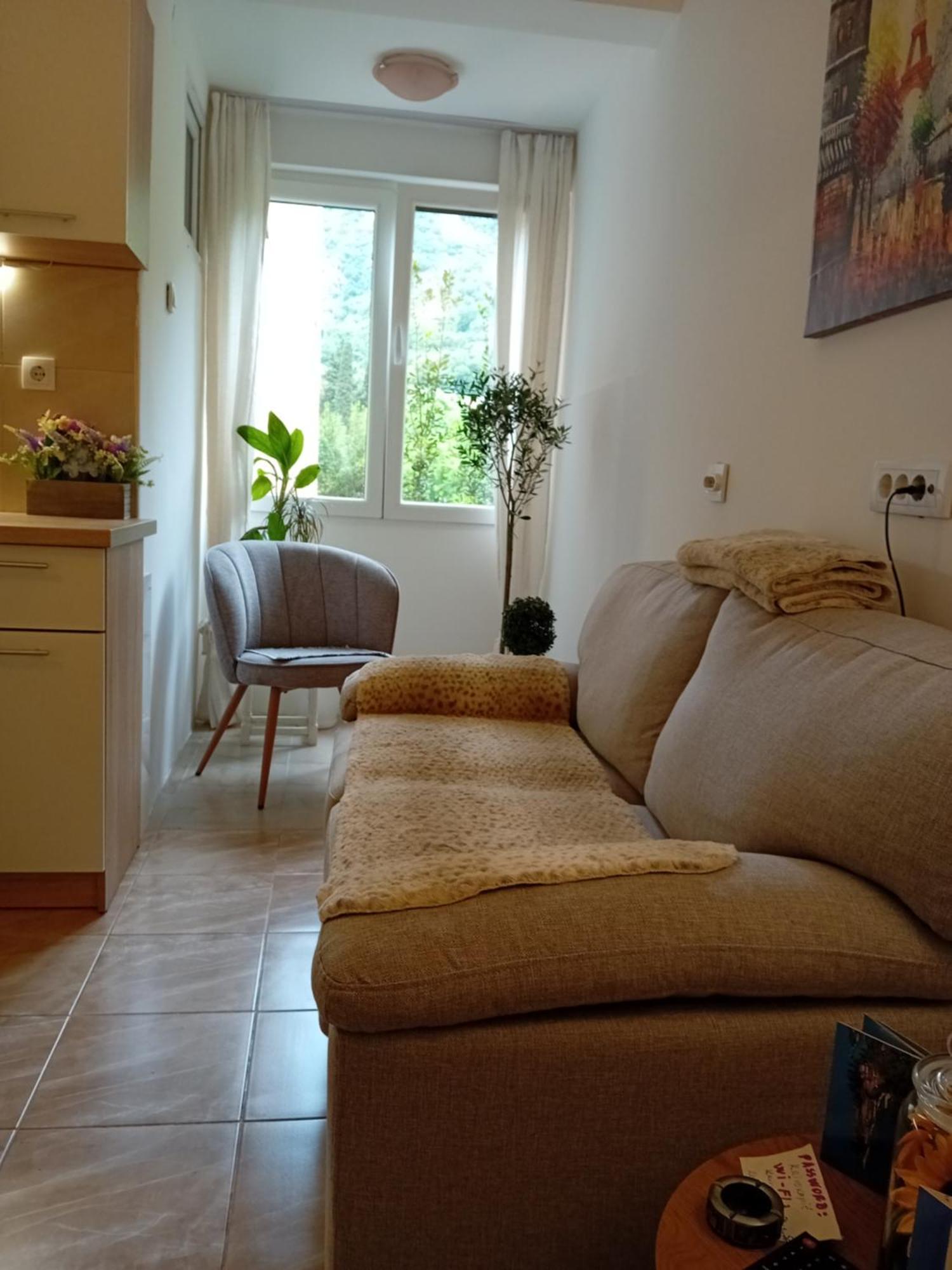 Apartment Maki Kotor Luaran gambar